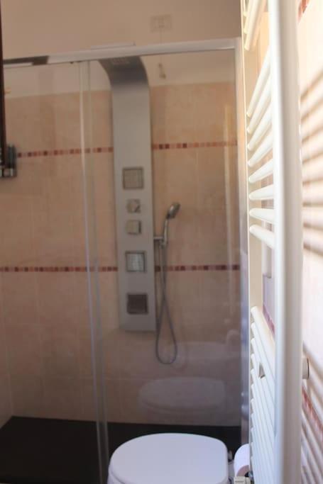 The Garden House Fco, Self Check In And Free Private Parking Apartment Fiumicino Exterior photo
